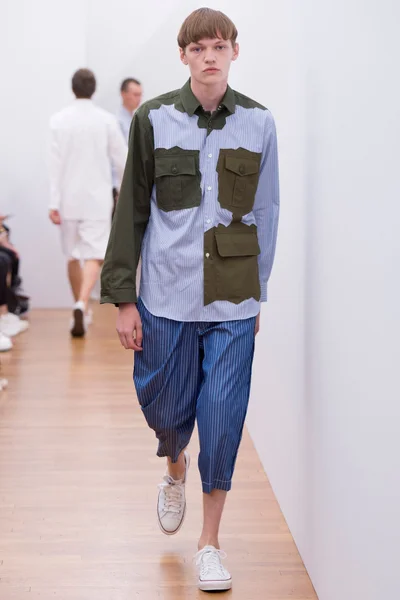 Look 45